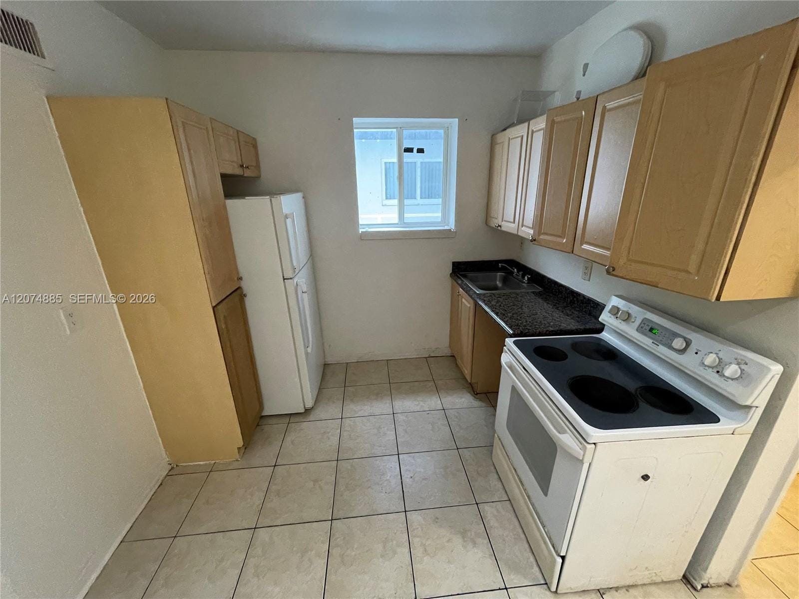 1021 NW 3rd Street 207, Miami, FL 33128 photo 3