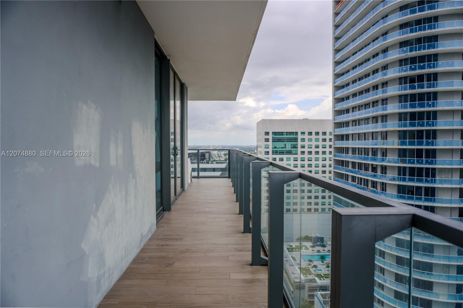 88 SW 7 2112, Miami, FL 33130 photo 18