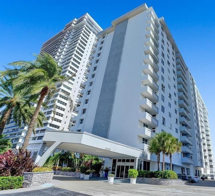 4250 GALT OCEAN Drive 3C
