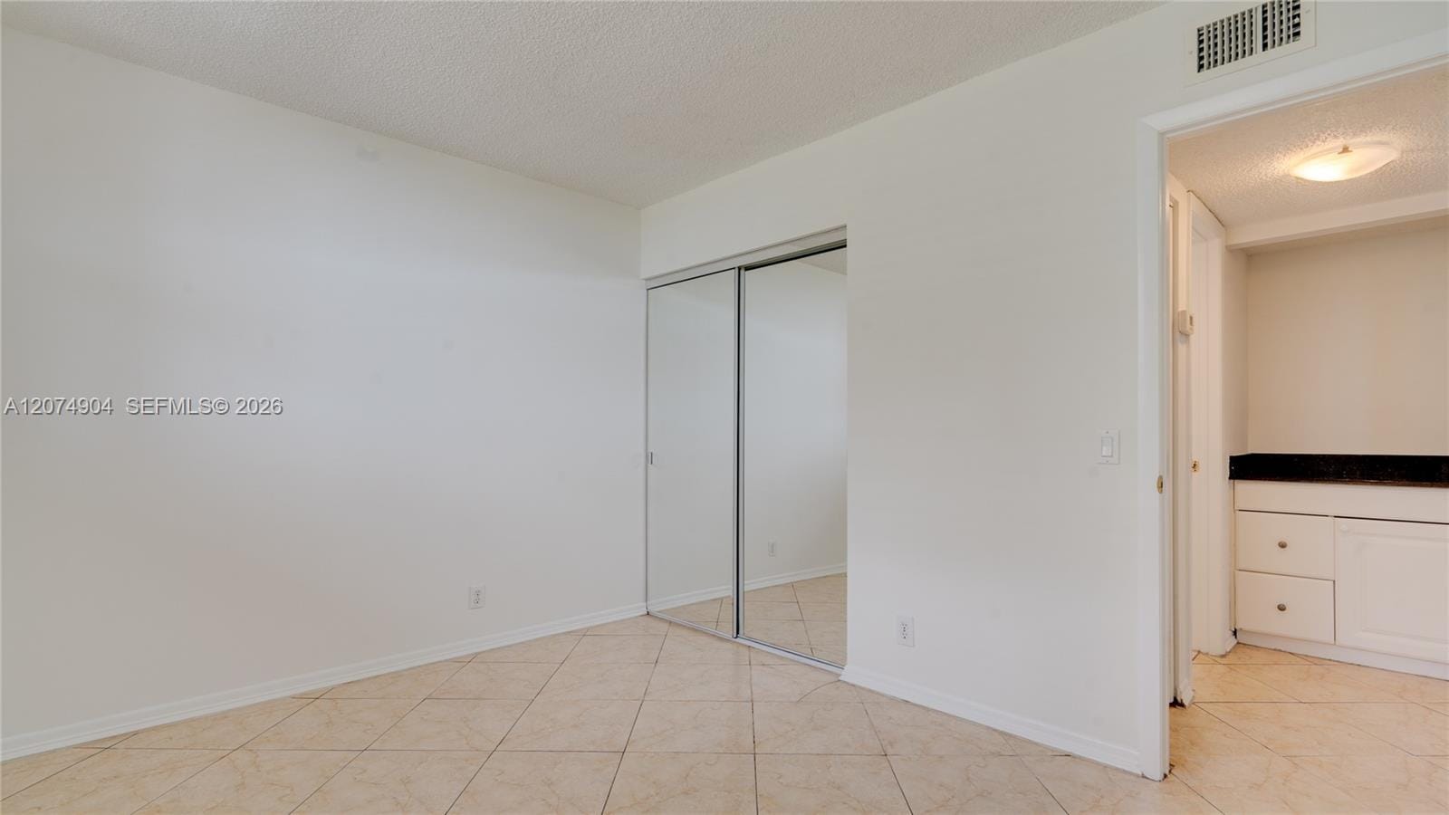 114 Lake Emerald Drive 409 — photo 12