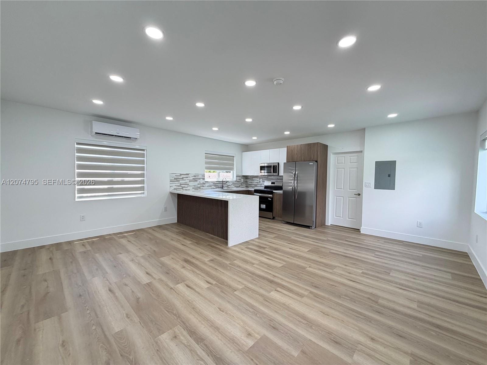 311 SW 27th Avenue 317, Miami, FL 33135 photo 17