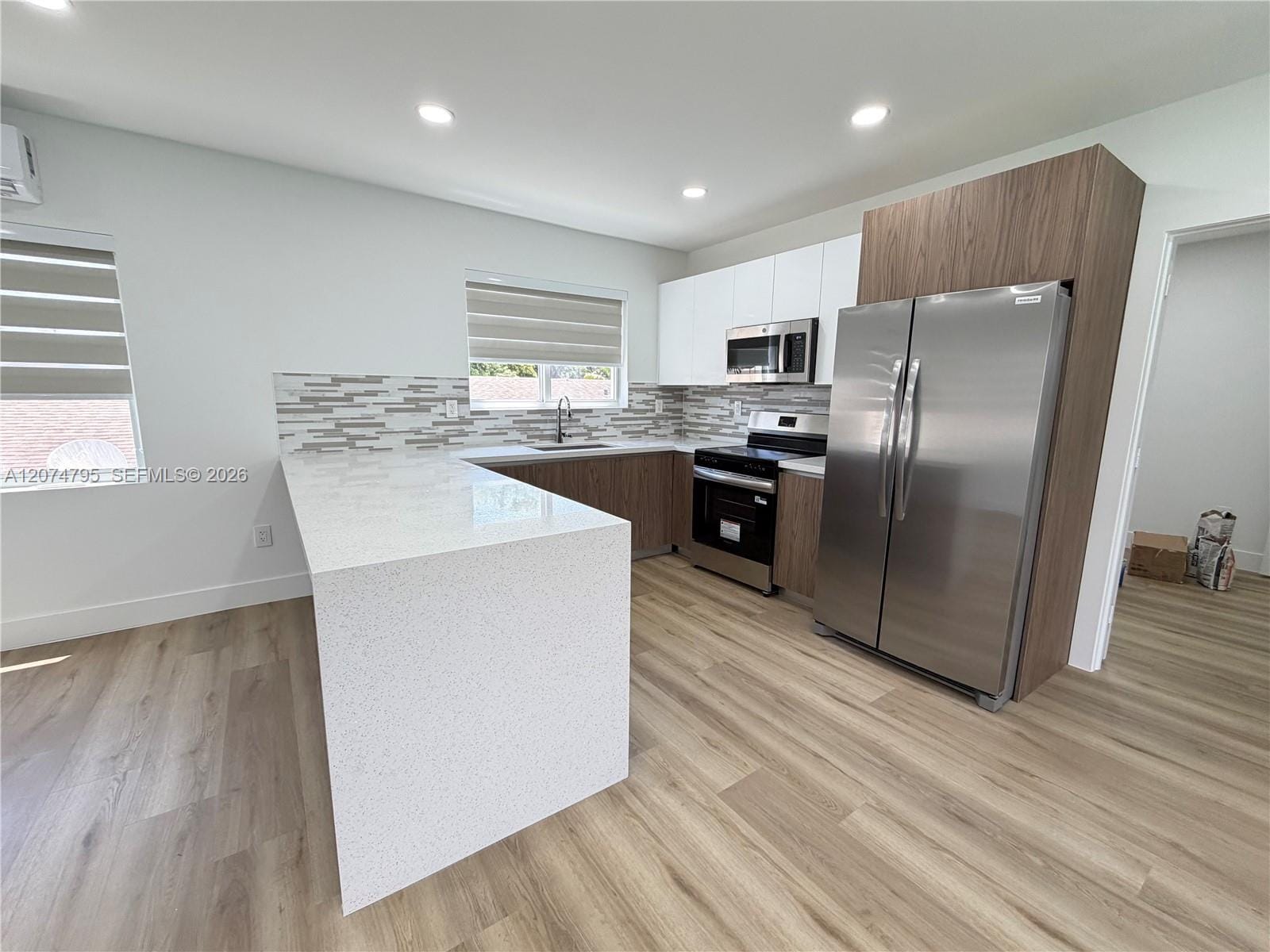 311 SW 27th Avenue 317, Miami, FL 33135 photo 3