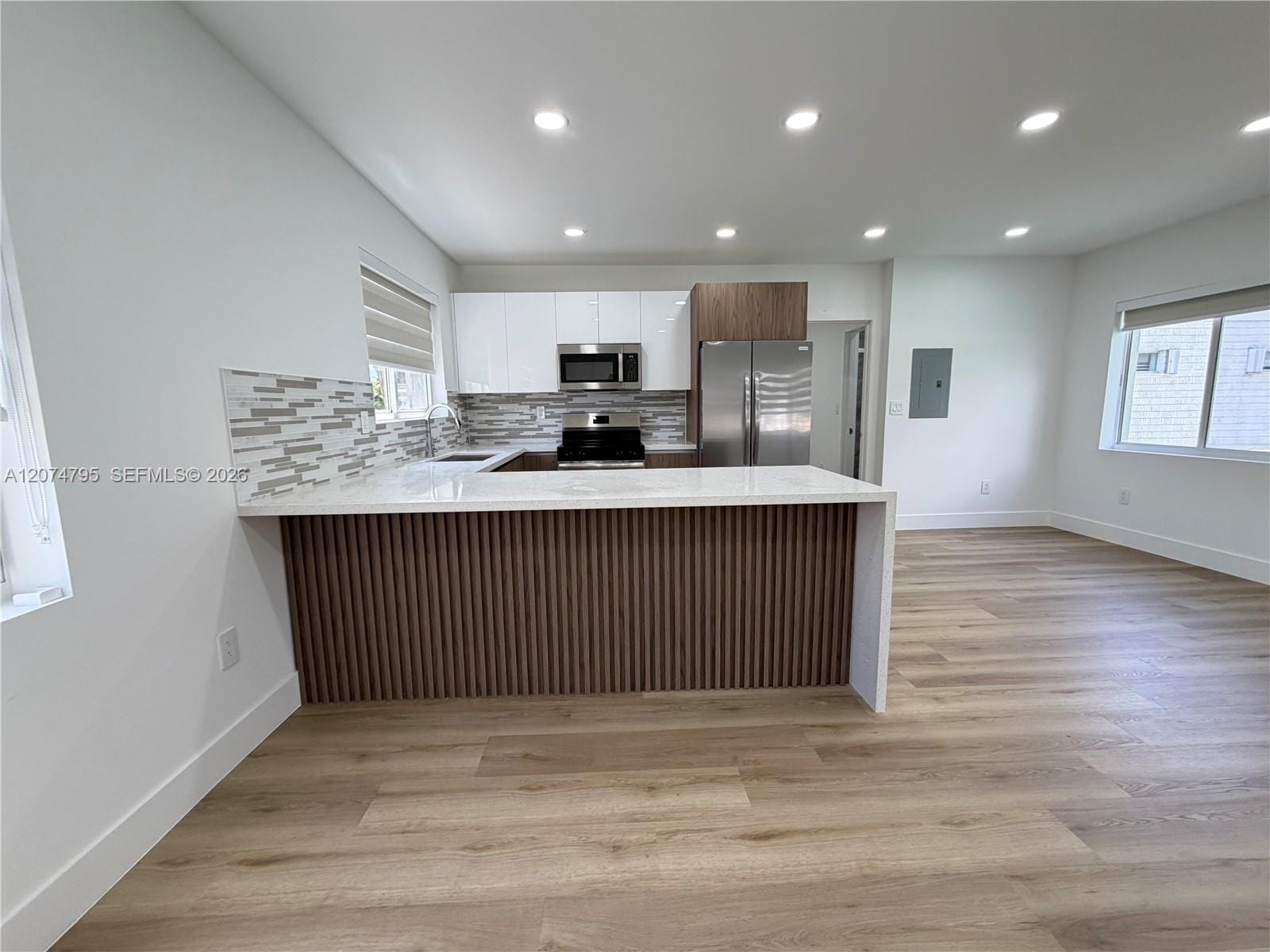311 SW 27th Avenue 317, Miami, FL 33135 photo 6