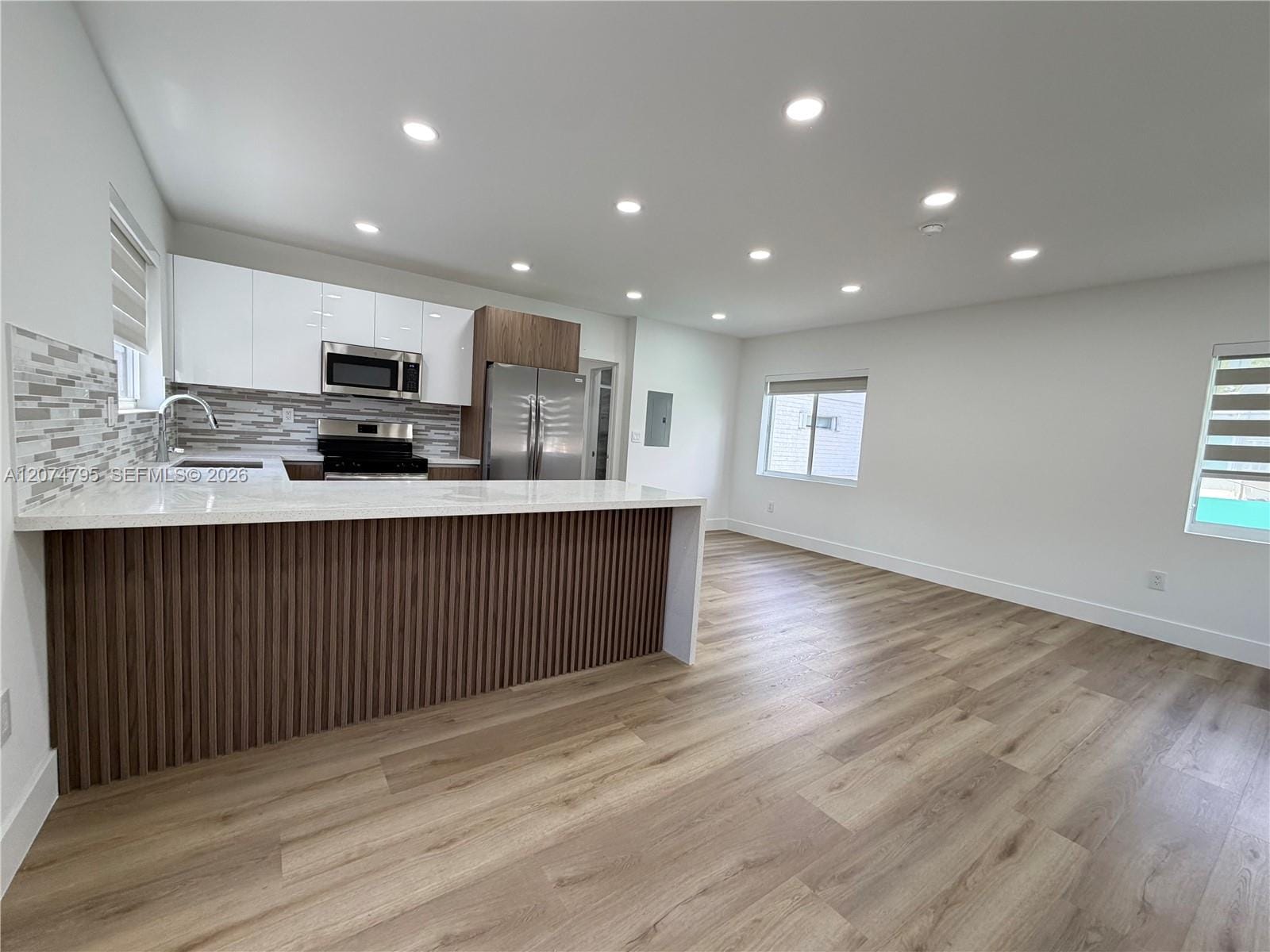 311 SW 27th Avenue 317, Miami, FL 33135 photo 9