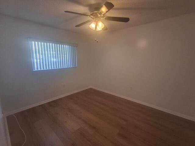 2236 N CYPRESS BEND Drive 106 — photo 12