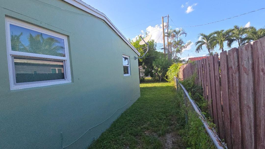 911 NE 58TH Street, Oakland Park, FL 33334 photo 17
