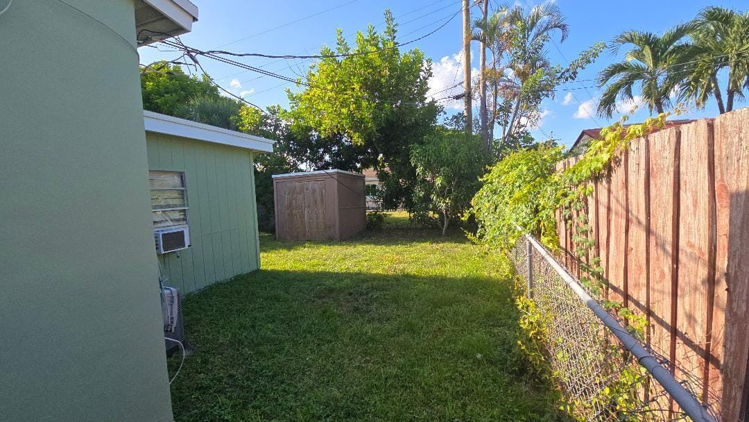 911 NE 58TH Street, Oakland Park, FL 33334 photo 18