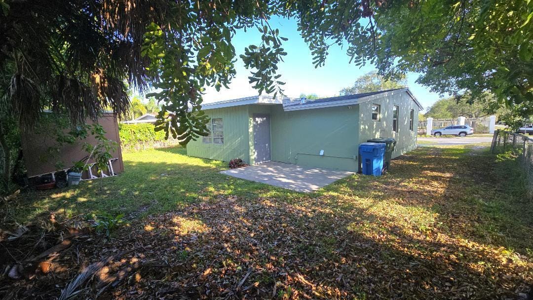 911 NE 58TH Street, Oakland Park, FL 33334 photo 19