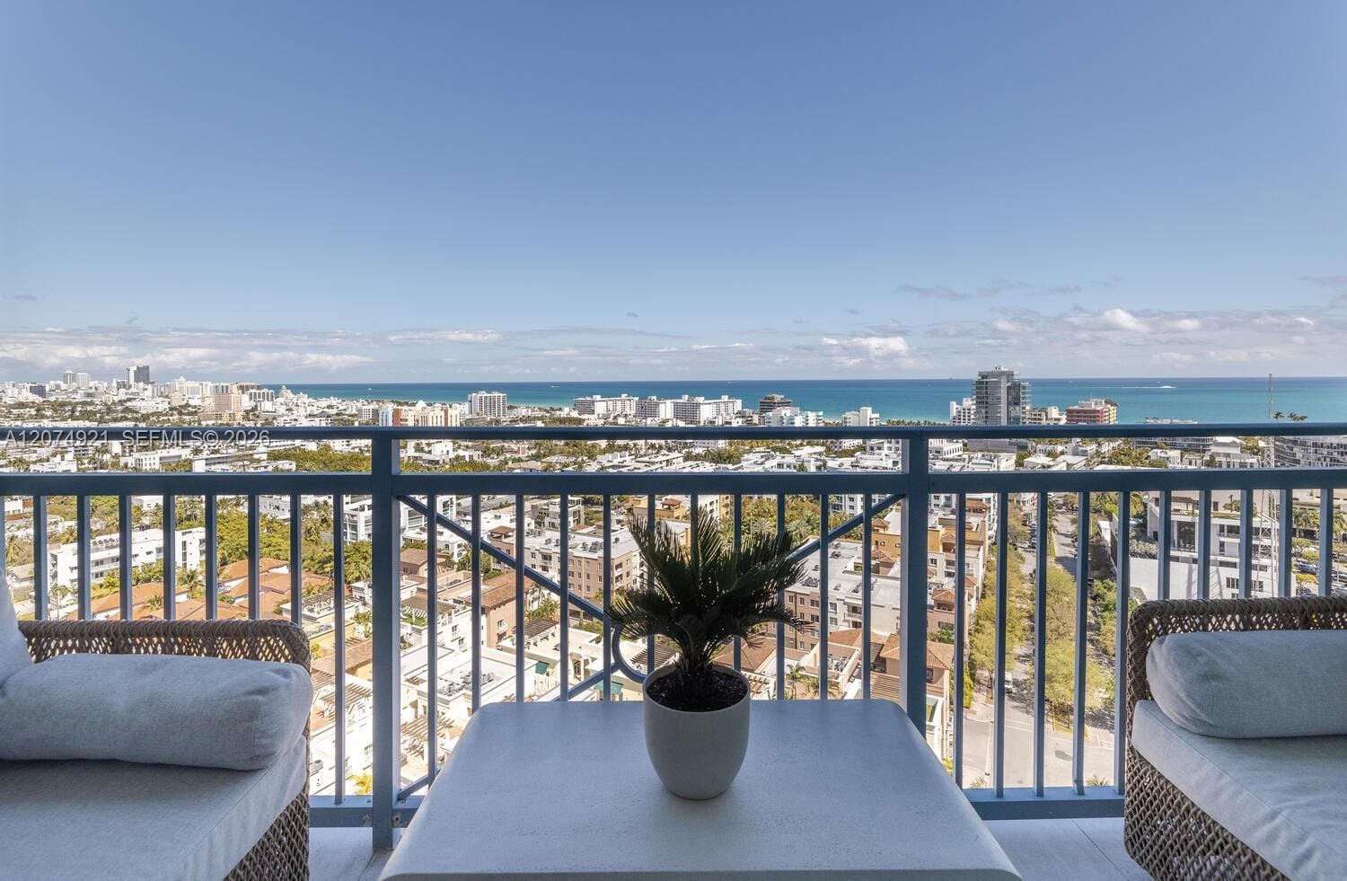 90 Alton Road 2207 — photo 4