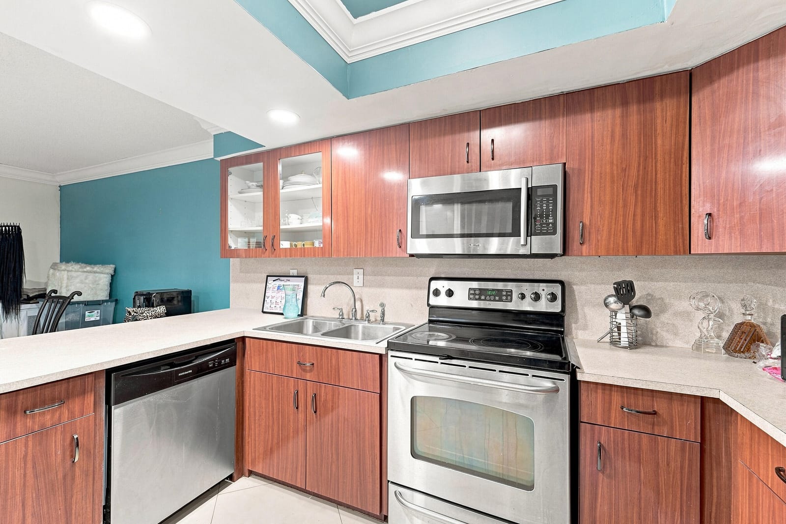 6 Spinning Wheel Lane, Tamarac, FL 33319 photo 18
