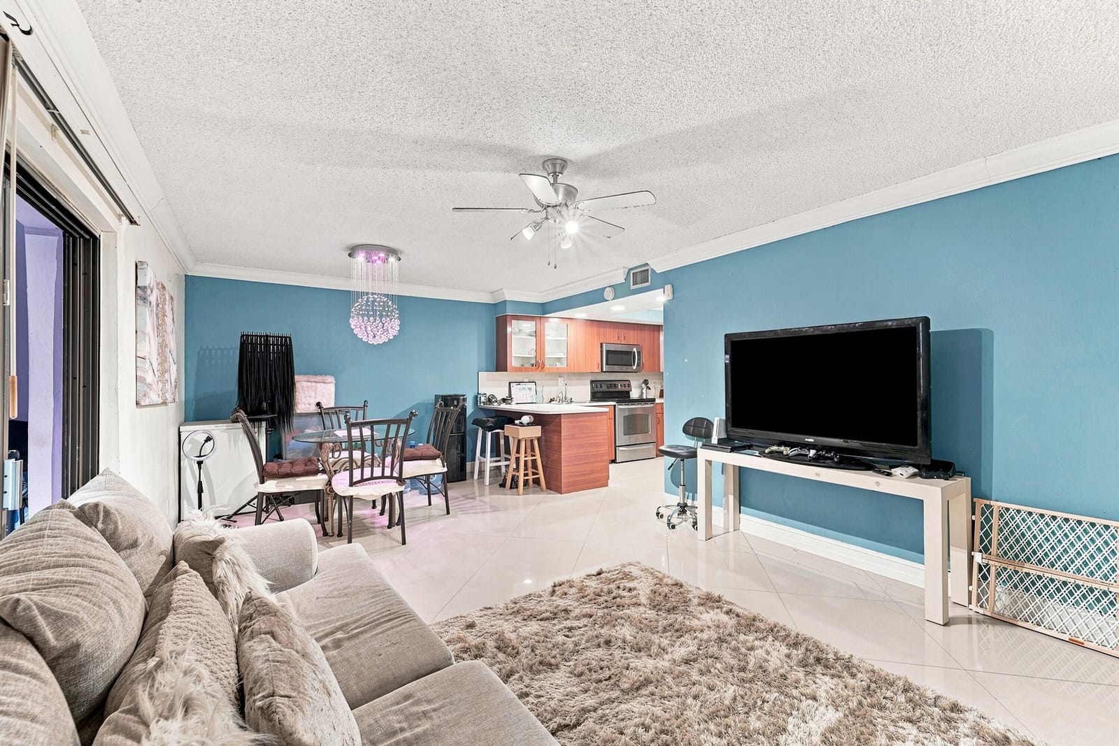 6 Spinning Wheel Lane, Tamarac, FL 33319 photo 24