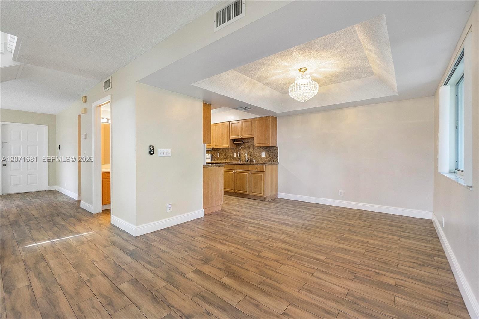 937 NW 104th Way — photo 3