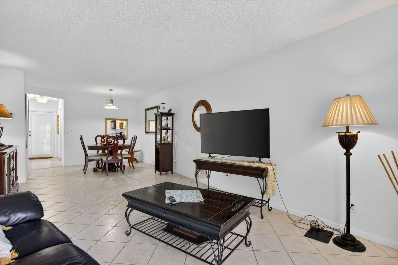 2731 NE 14TH ST Causeway 405 — photo 9