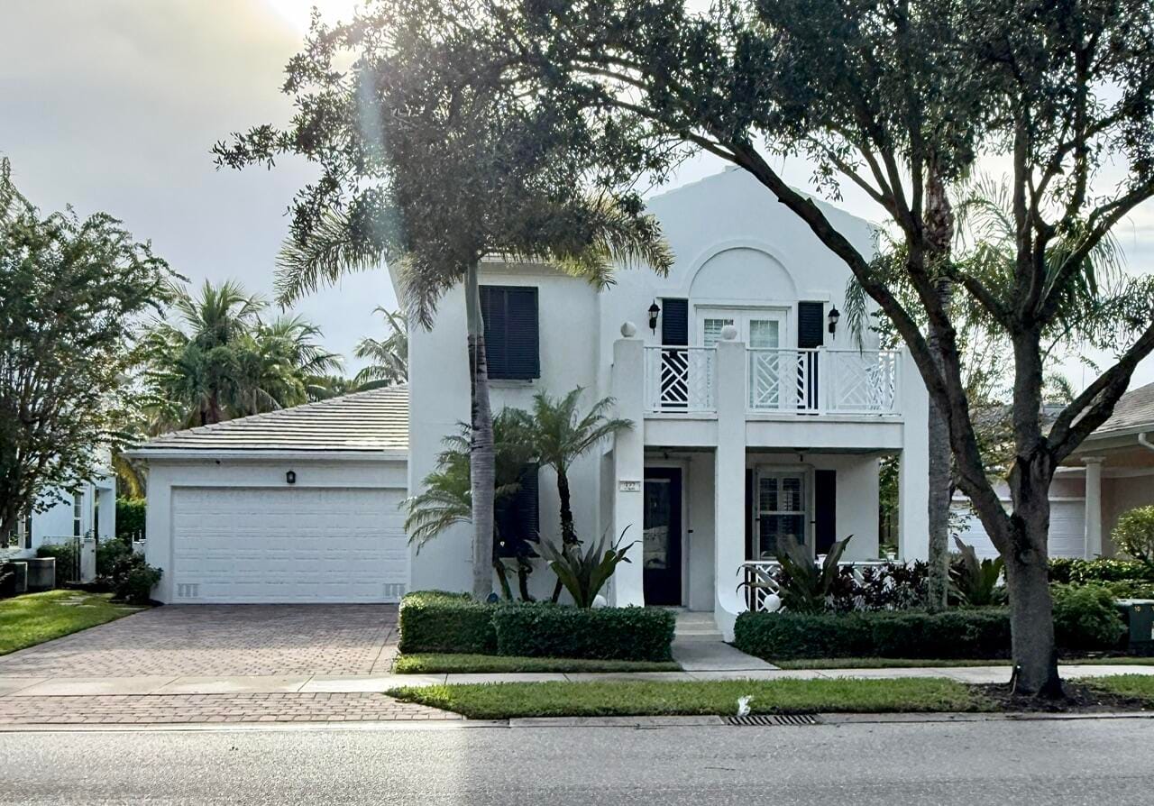 322 CARAVELLE Drive, Jupiter, FL 33458 photo 3