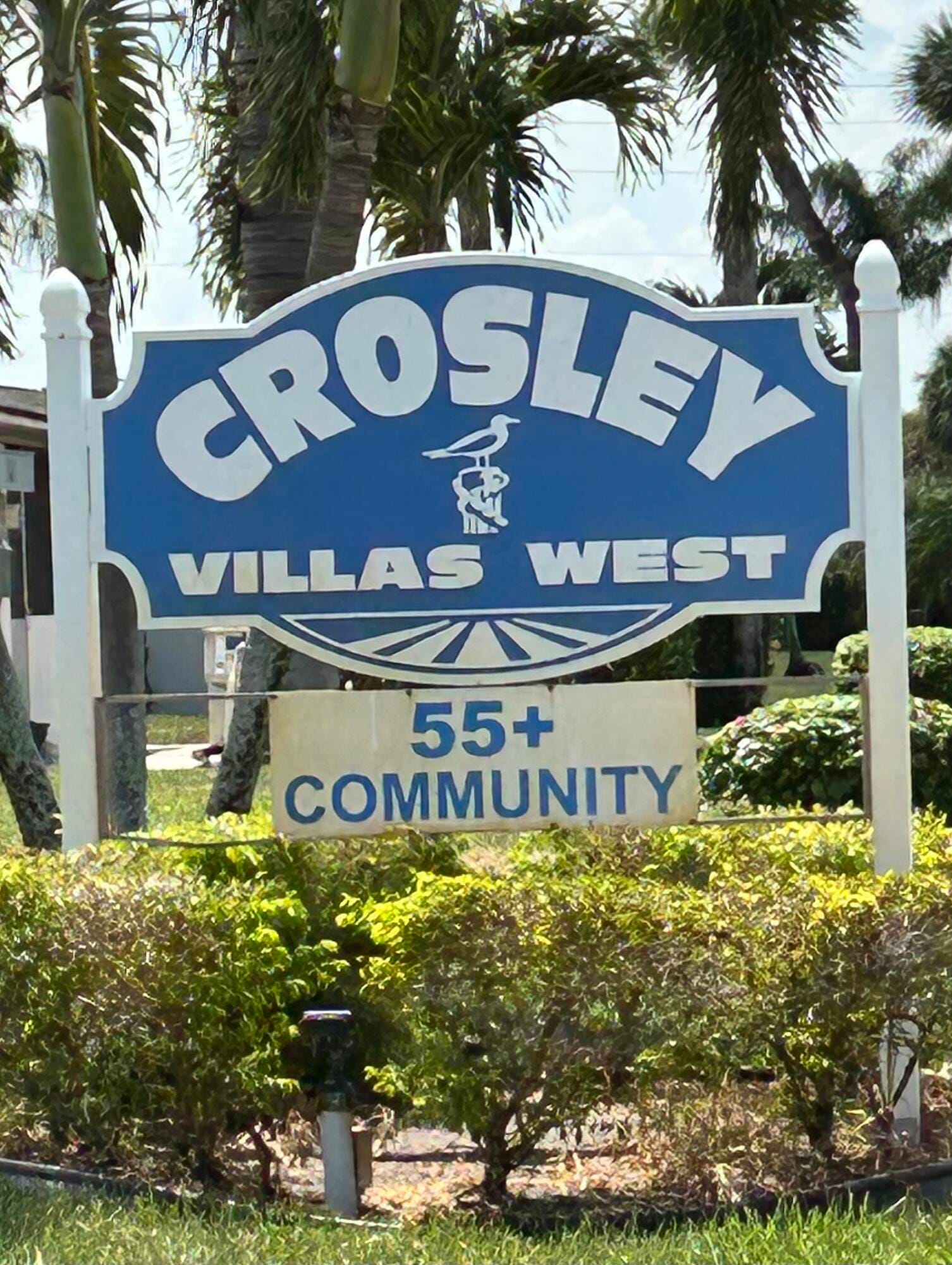 2895 CROSLEY Drive W C — photo 12