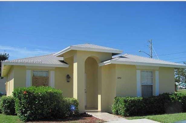 1050 NW 4th Street, Boynton Beach, FL 33435