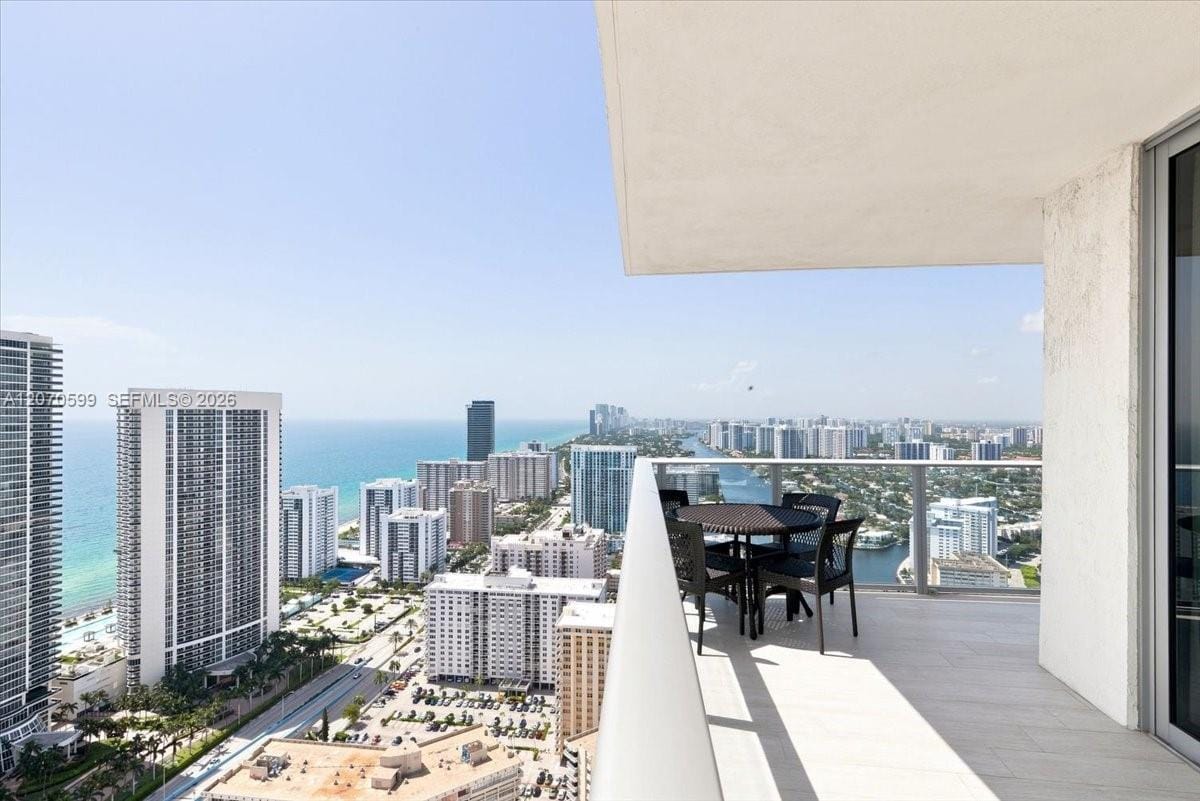 4010 S Ocean Drive T3909, Hollywood, FL 33019 photo 4