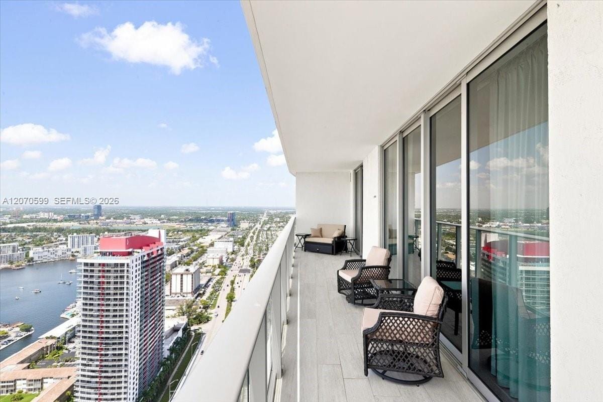 4010 S Ocean Drive T3909, Hollywood, FL 33019 photo 6
