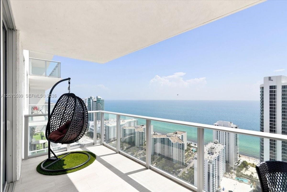 4010 S Ocean Drive T3909, Hollywood, FL 33019