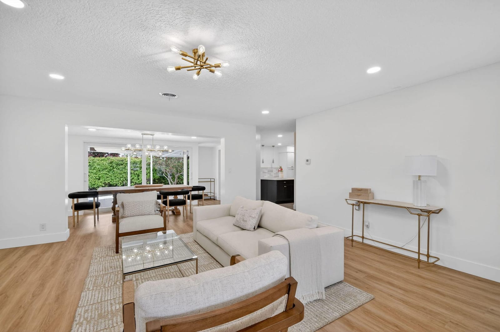 1221 Singer Drive, Singer Island, FL 33404 photo 9