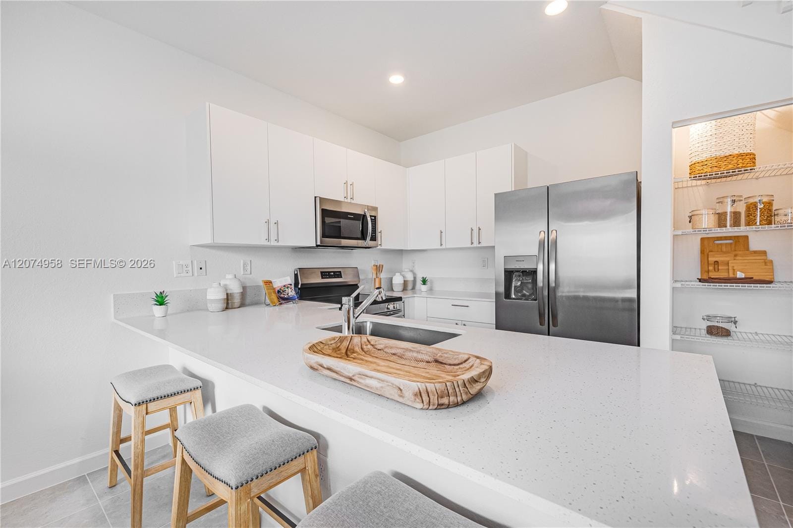778 SE 15 Street — photo 3