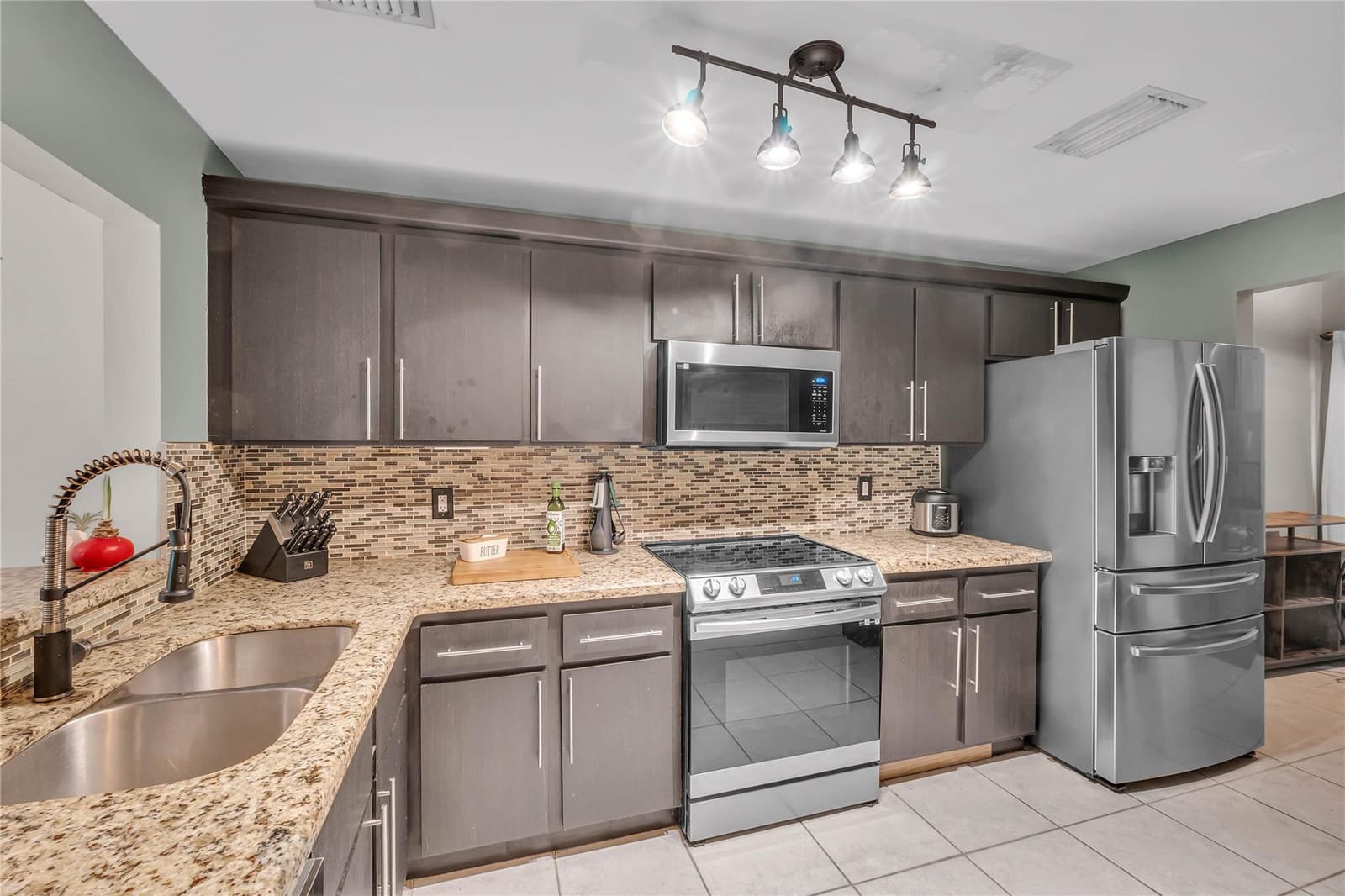 4165 S PINE ISLAND Road 4165 — photo 10