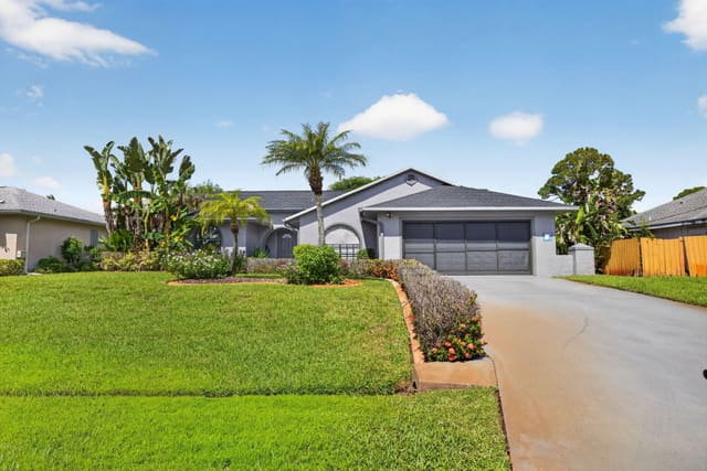 2852 SW GIRALDA Street, Port St. Lucie, FL 34953