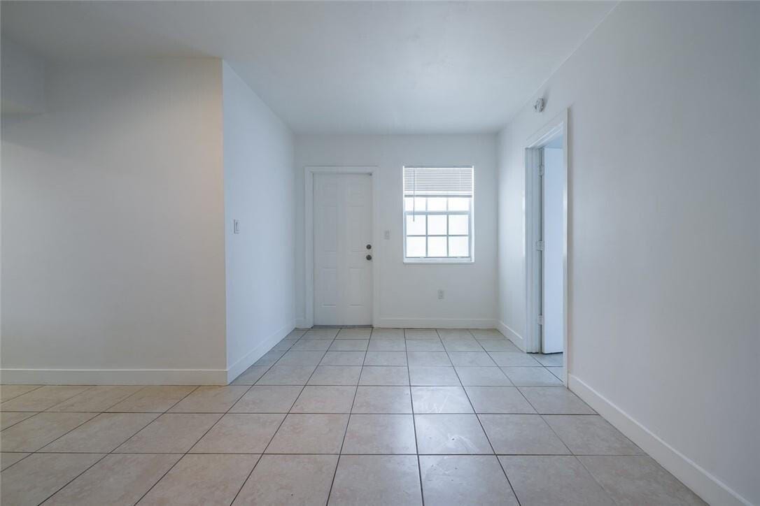 20 NE 169TH Street 1-2, North Miami Beach, FL 33162 photo 19