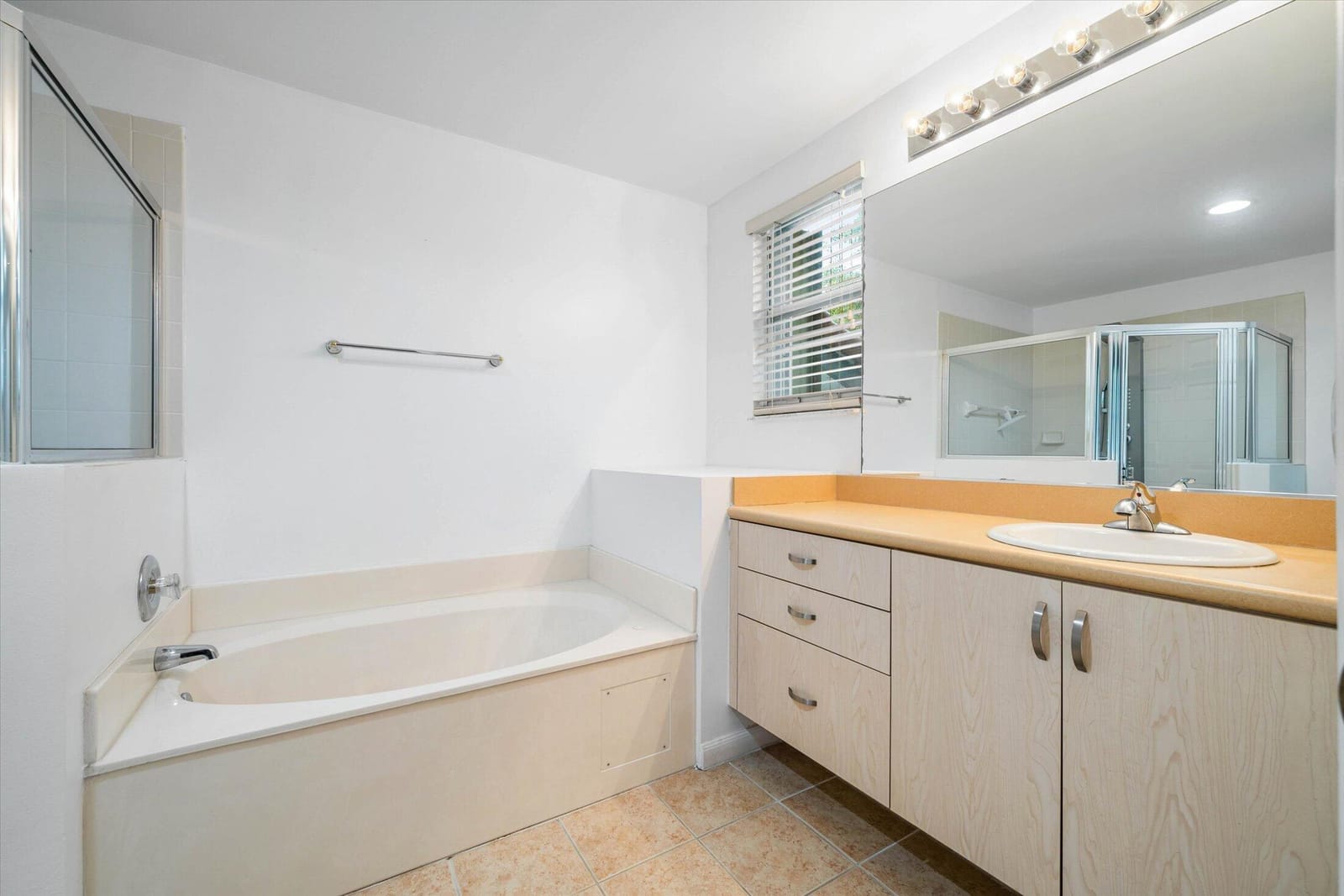 2030 NW 99th Way, Sunrise, FL 33322 photo 23
