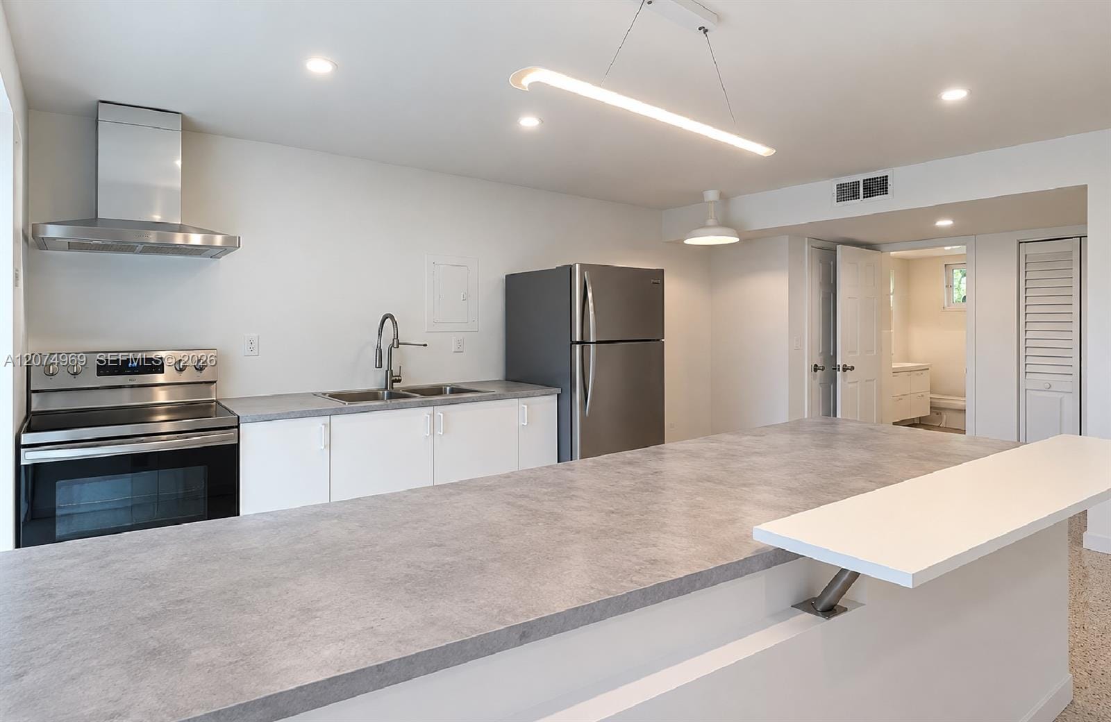 1385 NE 105th Street — photo 5
