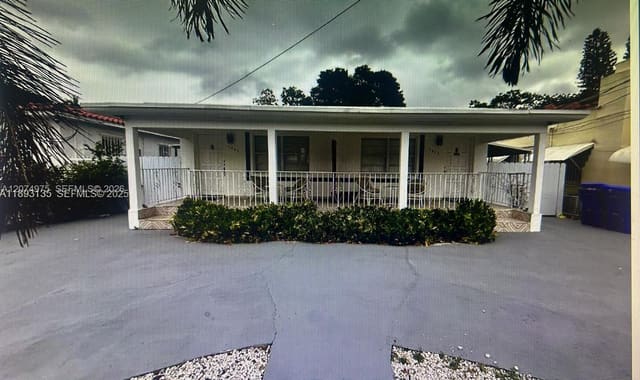 1947 NW 33rd Street 1, Miami, FL 33142