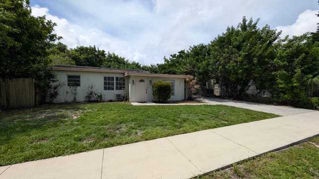 1448 NE 27TH Court, Pompano Beach, FL 33064
