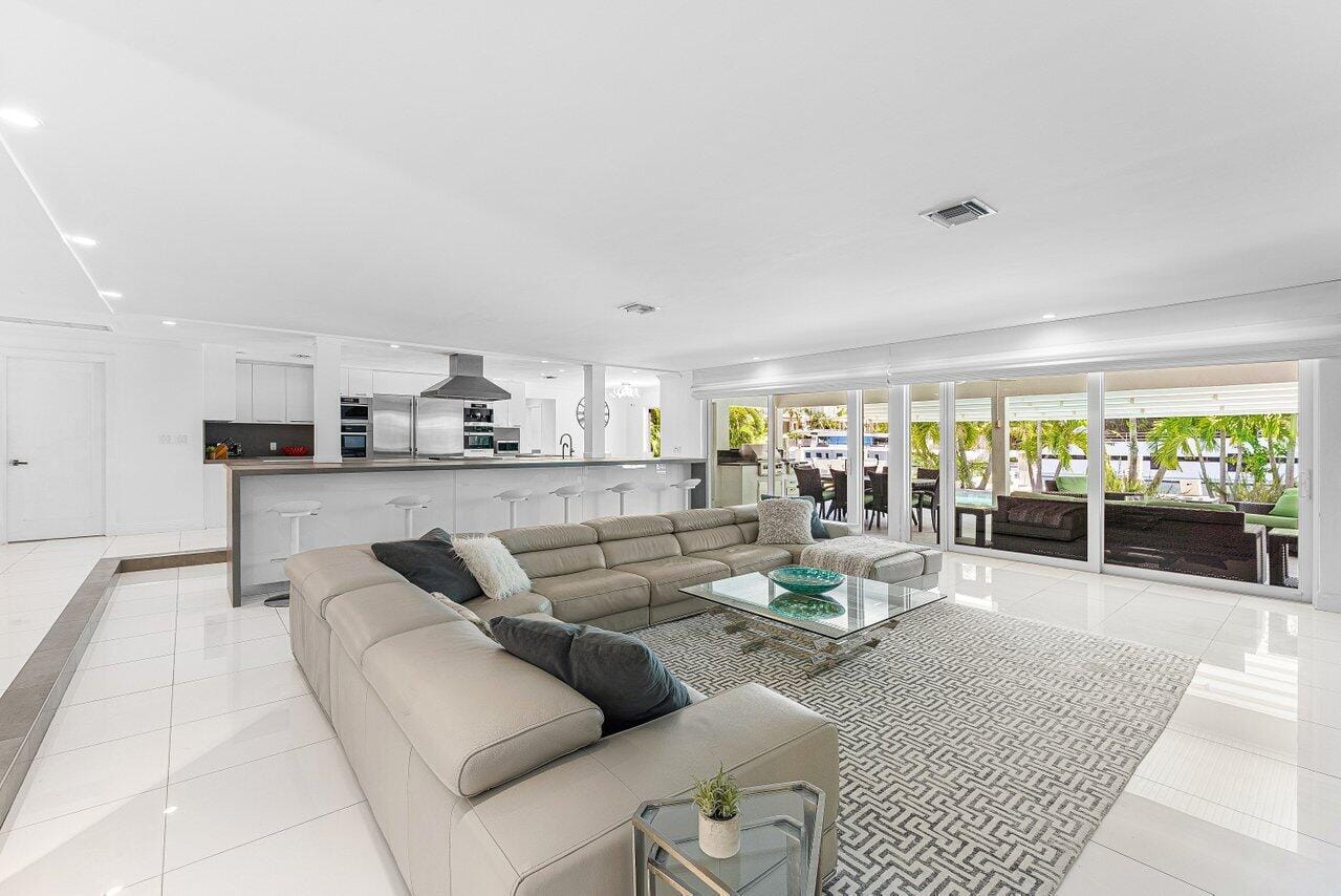 2540 MERCEDES Drive, Fort Lauderdale, FL 33316 photo 27