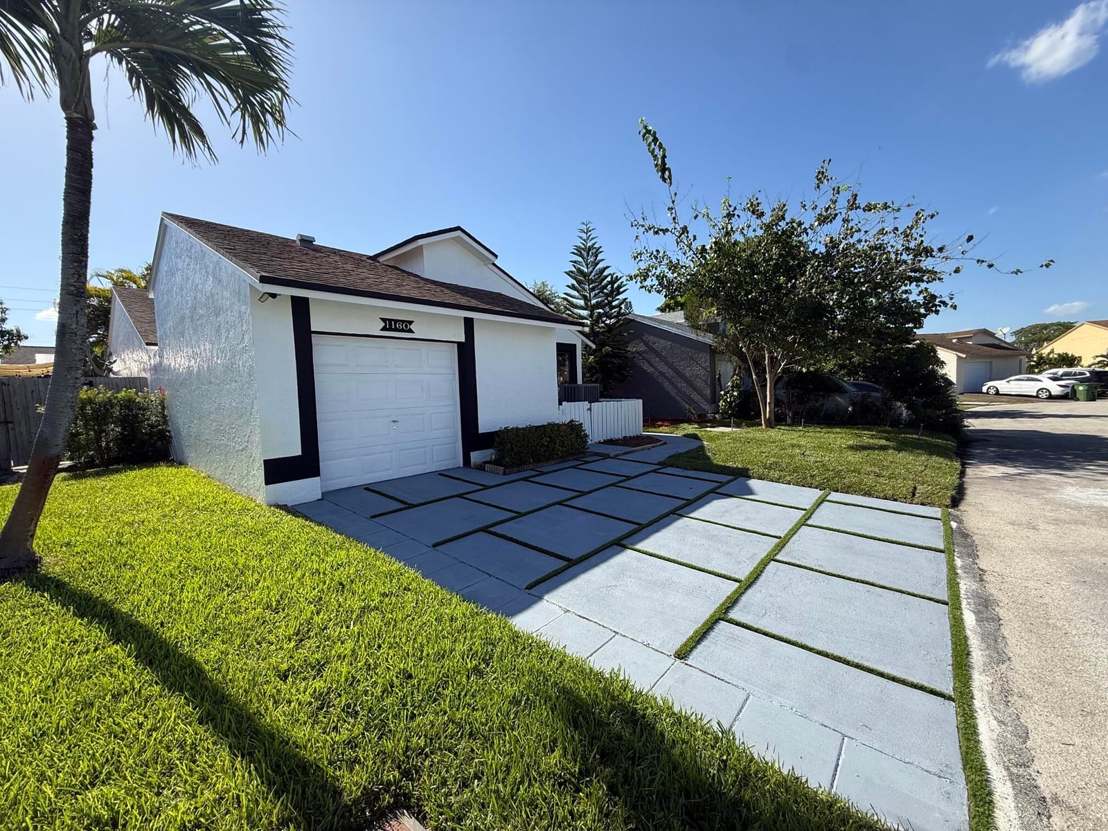 1160 SW 111th Avenue — photo 2