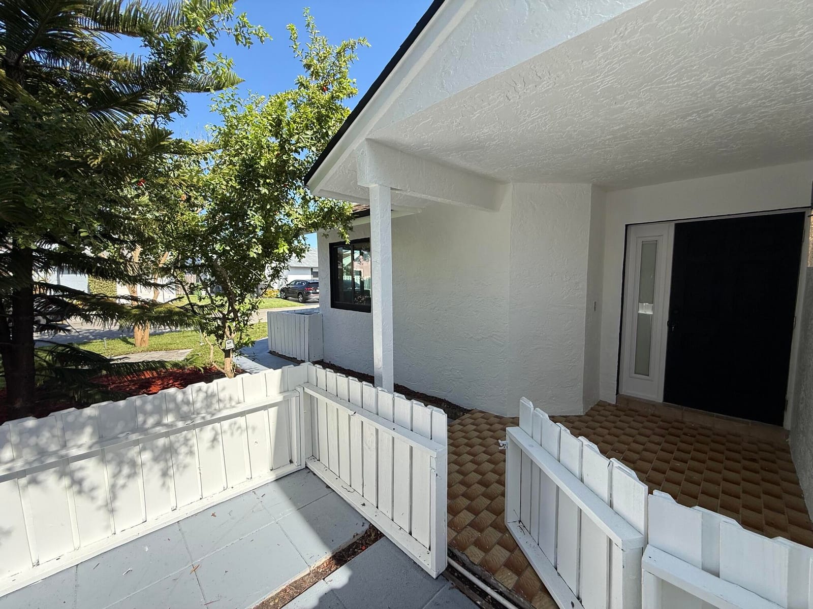 1160 SW 111th Avenue — photo 3