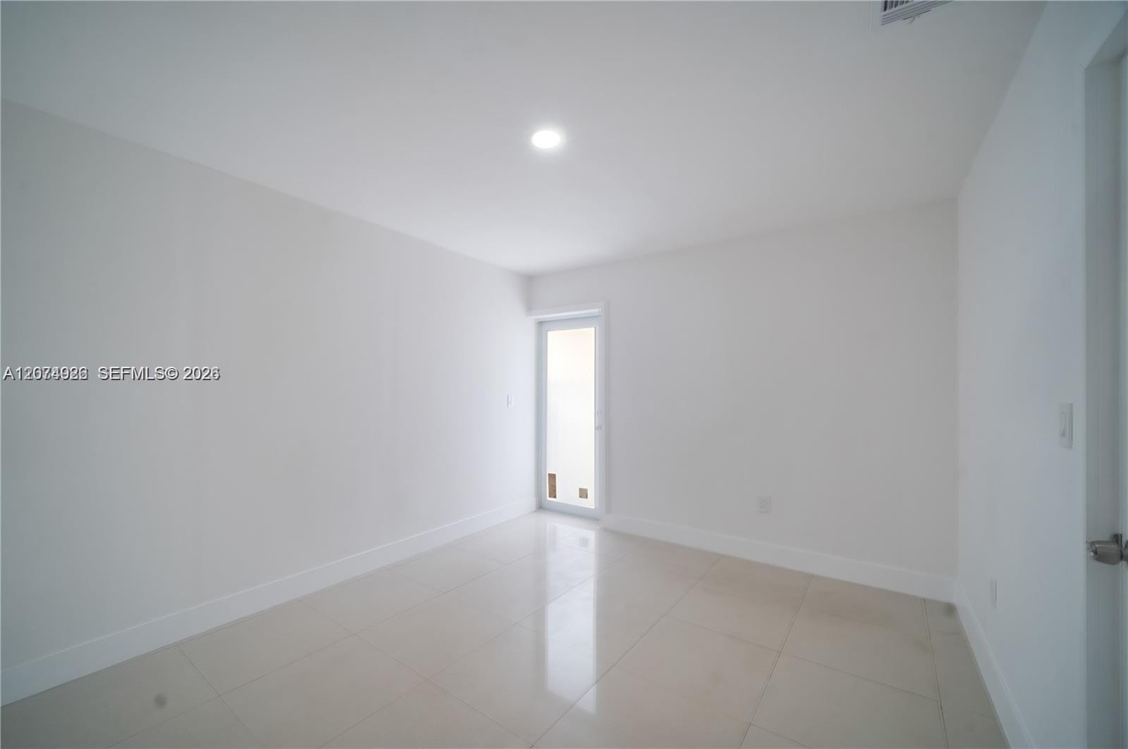 2388-2390 NE 173rd Street, North Miami Beach, FL 33160 photo 16
