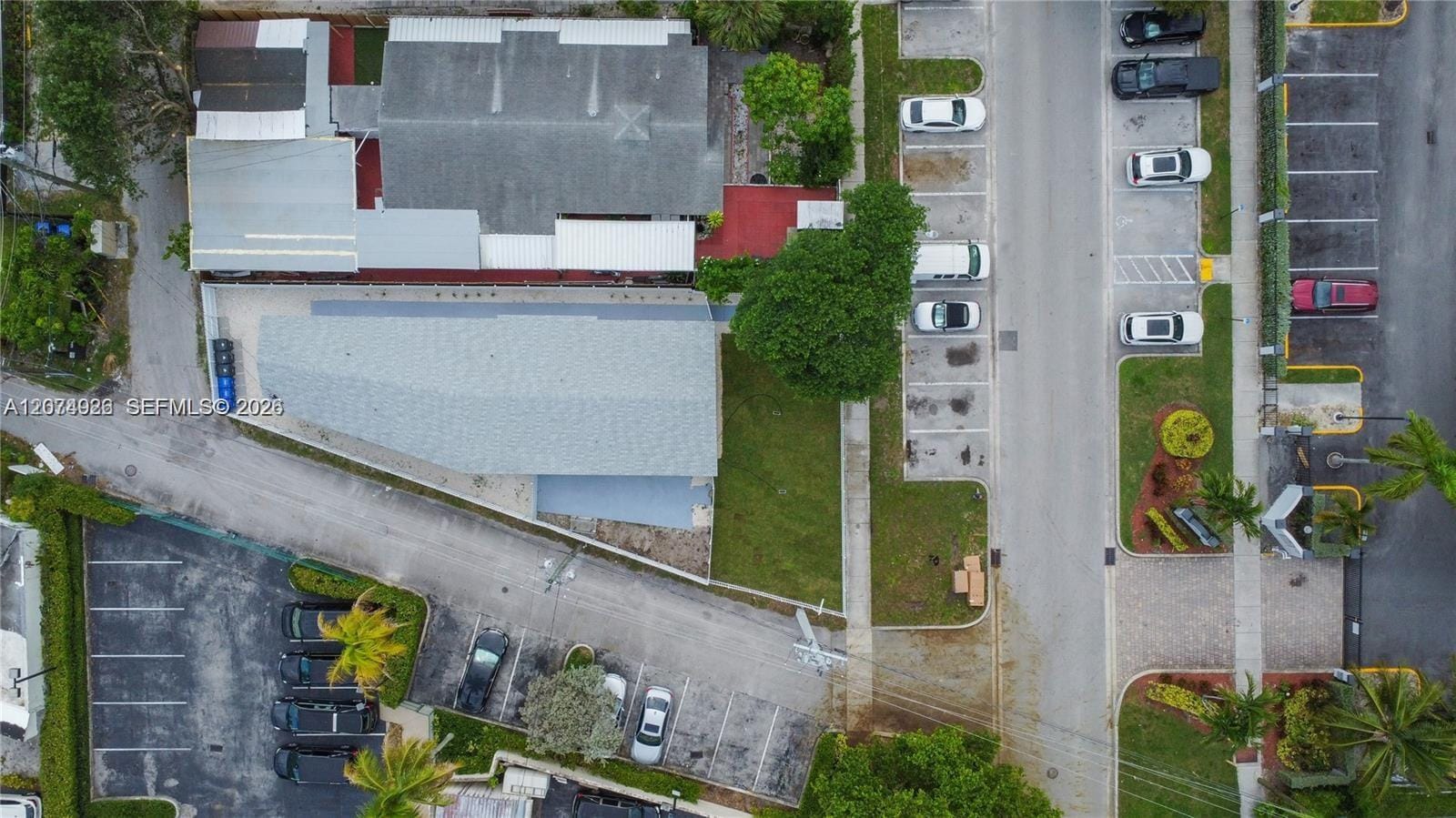 2388-2390 NE 173rd Street, North Miami Beach, FL 33160 photo 23