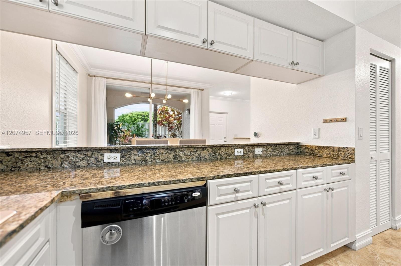 6978 W Sample Road 6978 — photo 9