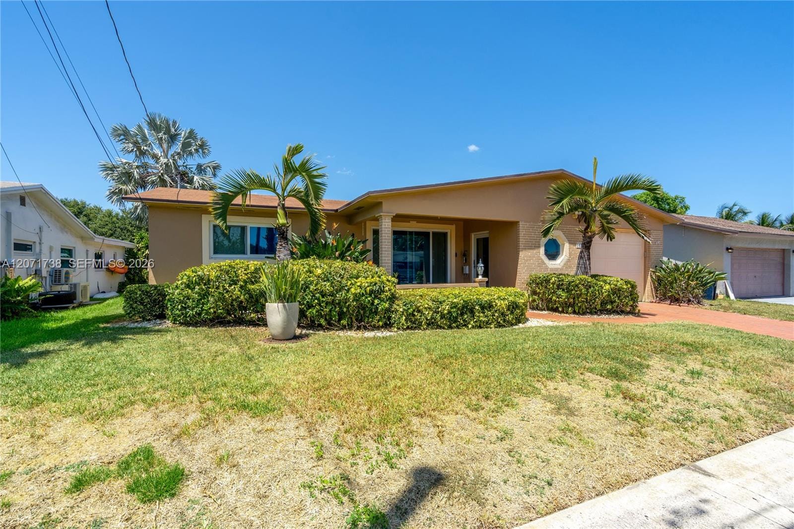 1424 Nautilus Isle — photo 3