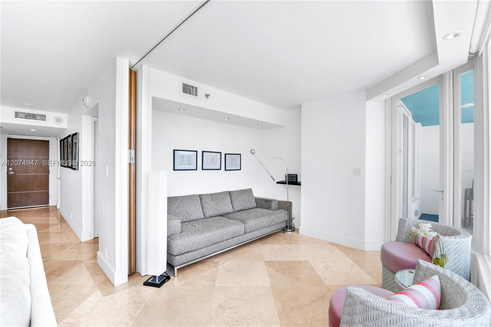 400 S Pointe Drive 505 — photo 12