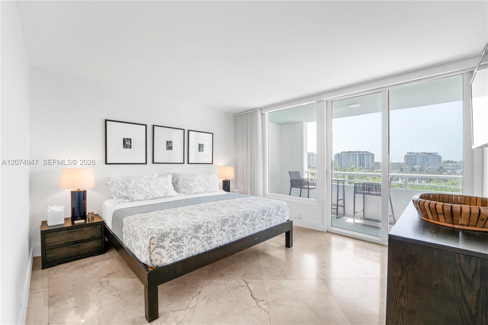 400 S Pointe Drive 505, Miami Beach, FL 33139 photo 17