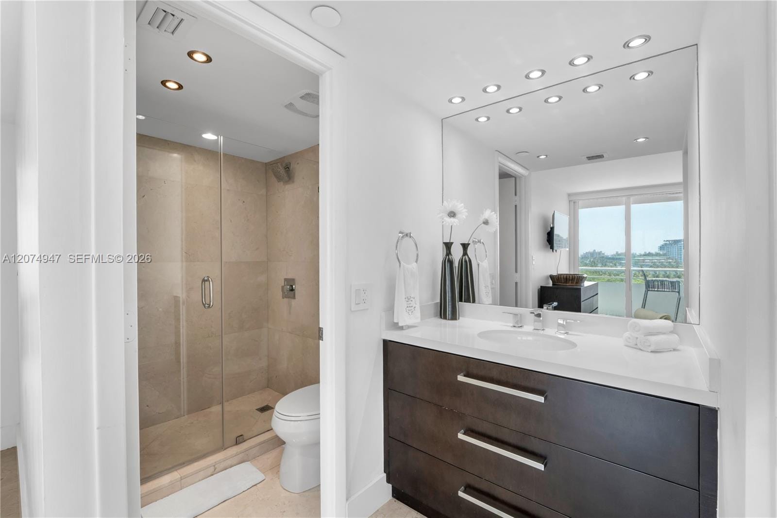 400 S Pointe Drive 505, Miami Beach, FL 33139 photo 22