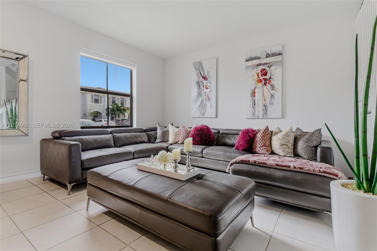 10009 SW 228th Terrace ., Miami, FL 33190