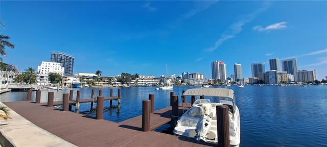 450 Golden Isles Drive 3C, Hallandale Beach, FL 33009