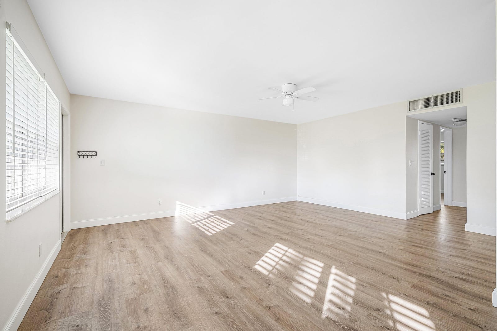 2455 NE 51st Street E102 — photo 3