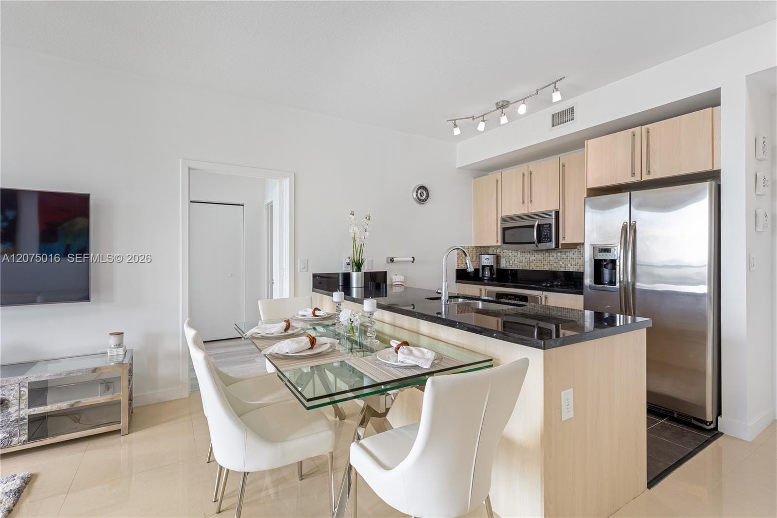 79 SW 12th Street 3704, Miami, FL 33130 photo 6