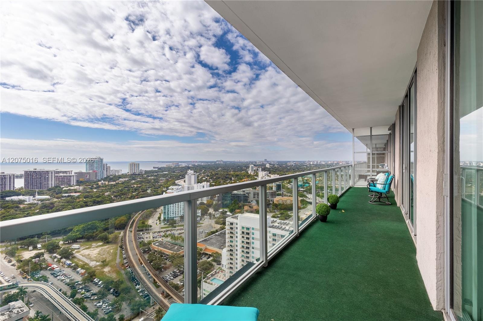 79 SW 12th Street 3704, Miami, FL 33130 photo 8