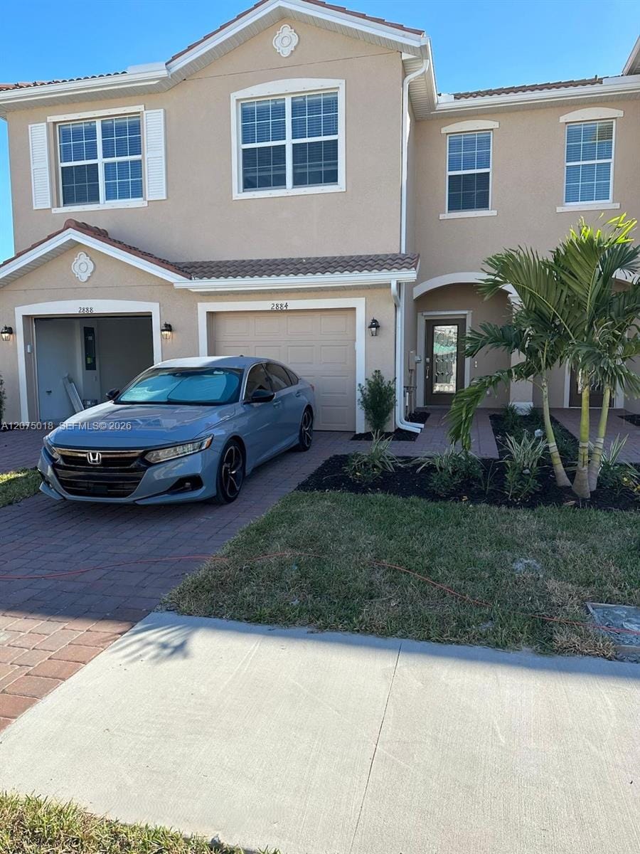 2884 Citrus Street, Naples, FL 34120