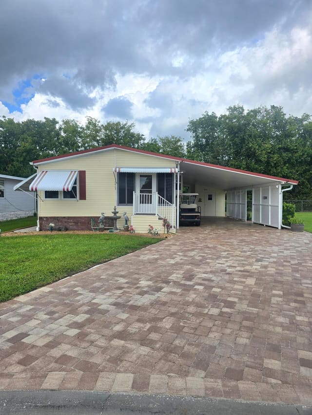 1613 SW 35TH Circle, sold in Seminole Cove Condominium, Okeechobee, FL