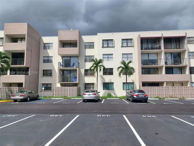 8004 SW 149th Avenue C110, Miami, FL 33193